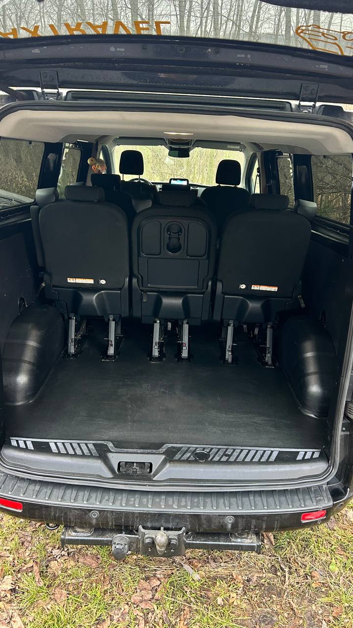 Ford Transit Custom Trunk